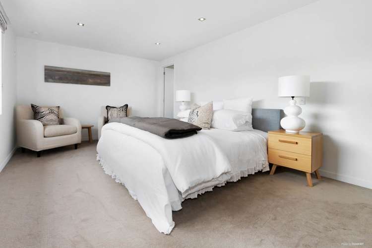 33 Bay Road Saint Heliers_12