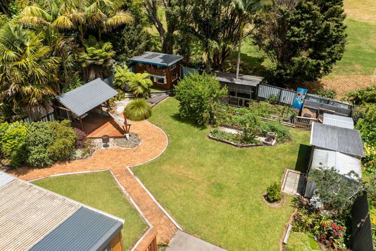 4 Charles Street Kamo_21