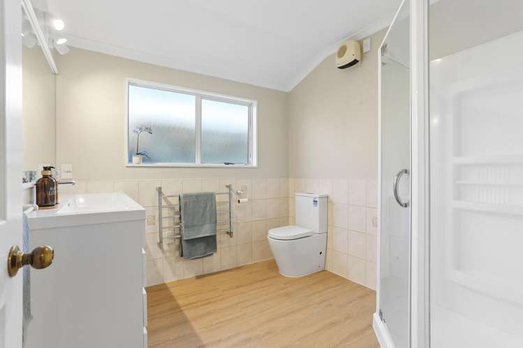 3 Whakaruru Place Matua_10