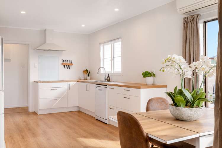 567b Fraser Street Greerton_1