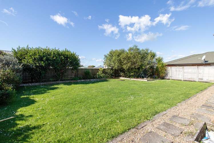 13 Harris Place Ngatea_34