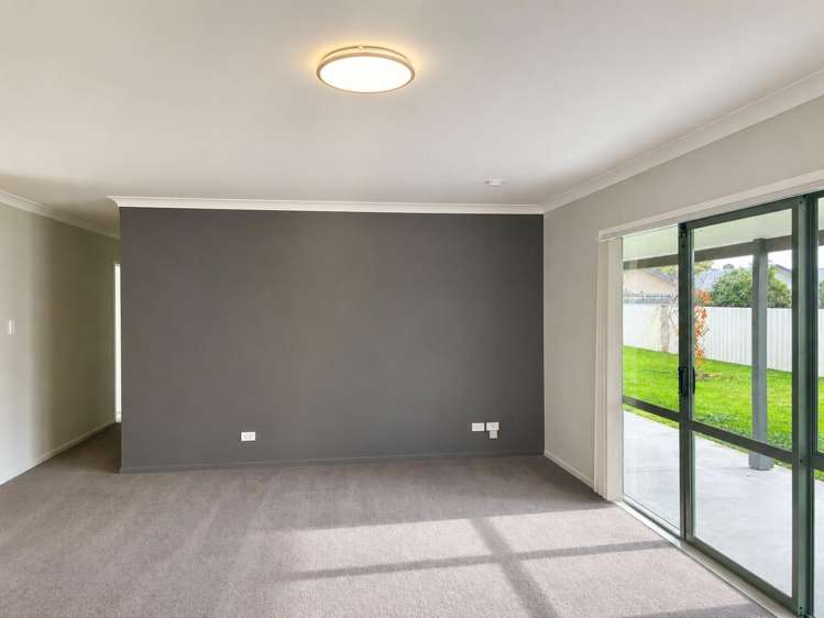 15 Tarbet Street Flaxmere_5