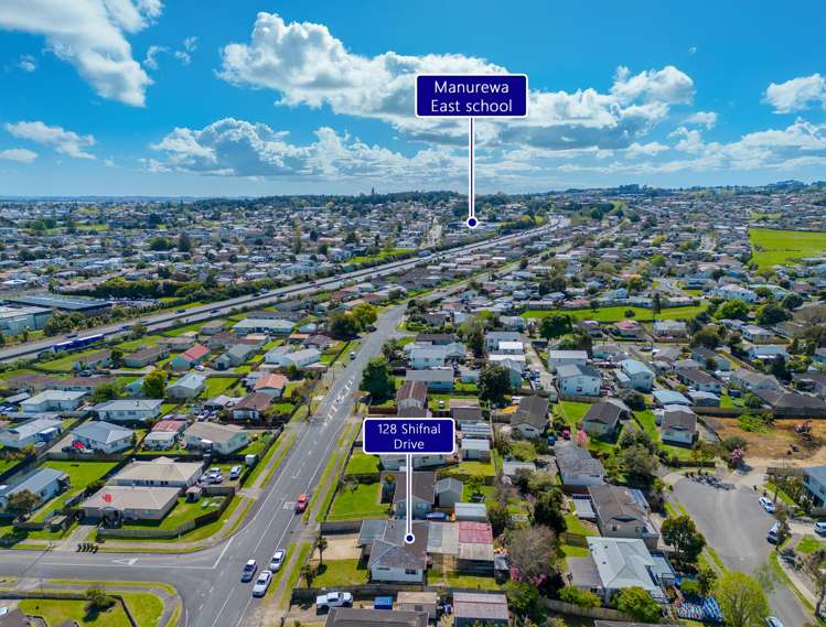 128 Shifnal Drive Randwick Park_17
