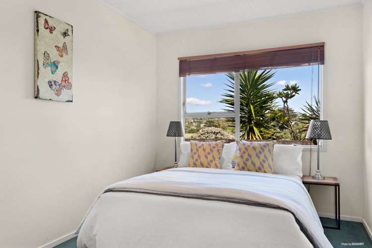 91 Captain Scott Road Glen Eden_8