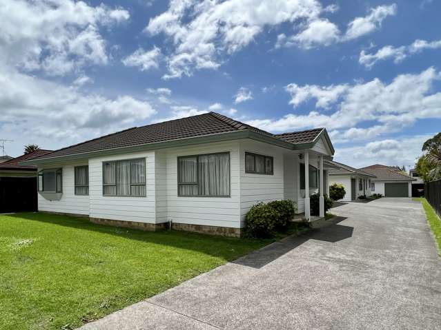 3-BEDROOM IN MACLEANS ZONE