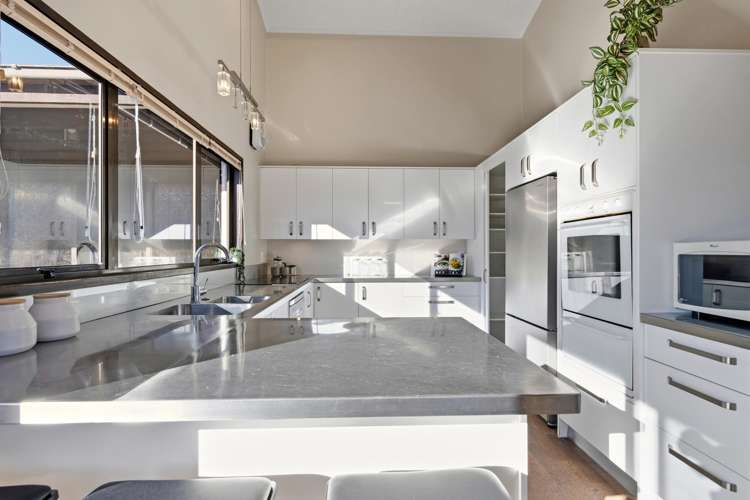 9 Oregon Drive Kelvin Heights_5