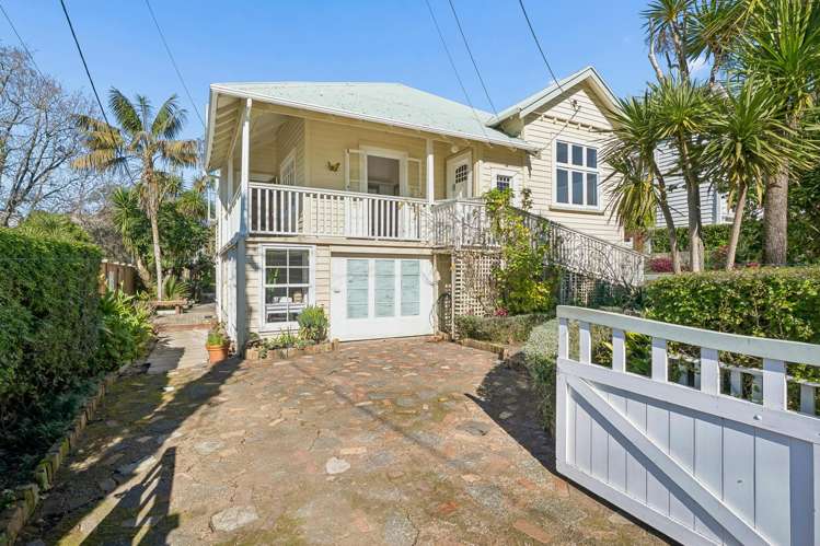 5 Allenby Avenue Devonport_1