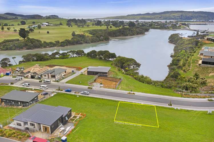 25 Omahina Street Raglan_11