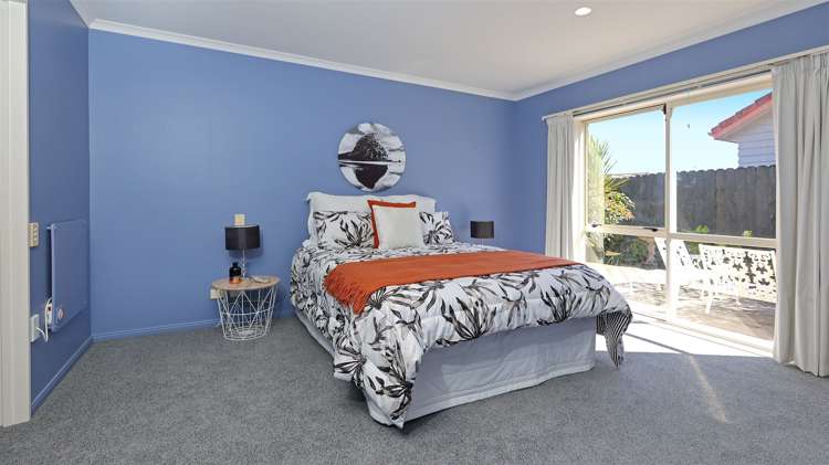 22 Espalier Drive Henderson_10