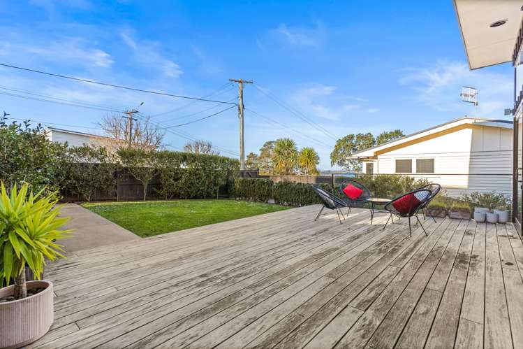 15 Beach Road Mellons Bay_20