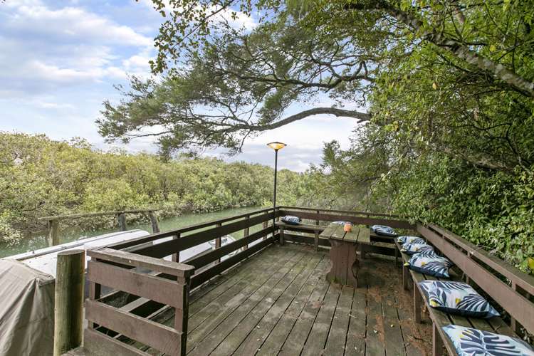 132 Matipo Road Te Atatu Peninsula_23