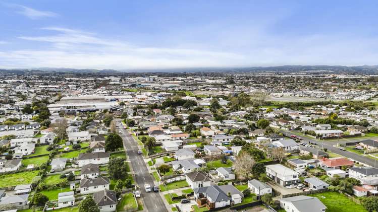 28 Hooks Road Manurewa_17