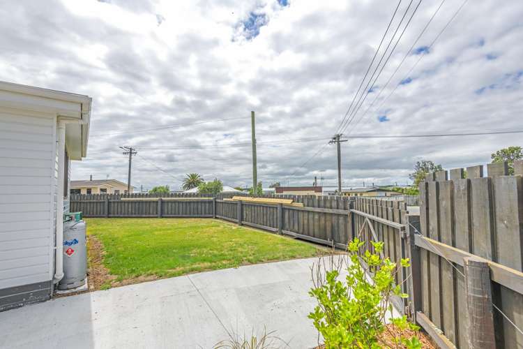 12A Roore Street Foxton Beach_12