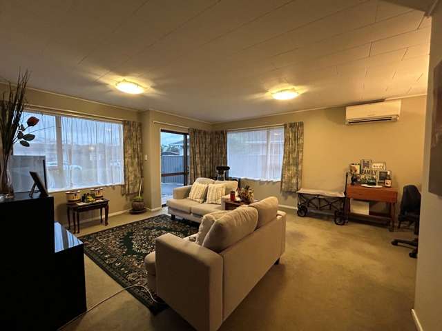1/5 Somerset Place Taradale_1