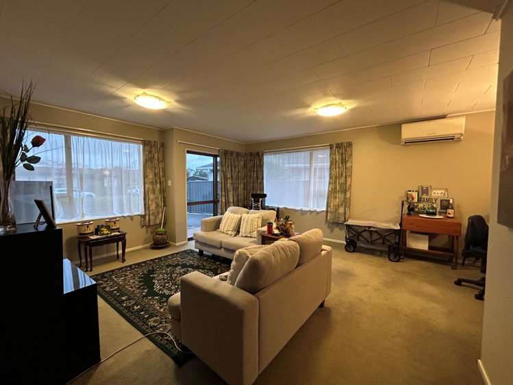 1/5 Somerset Place Taradale_1