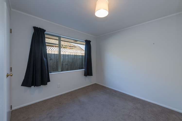 31a Tyree Drive Stoke_12