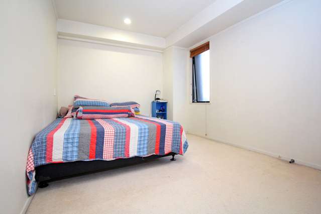 8c/6 Whitaker Place Grafton_1