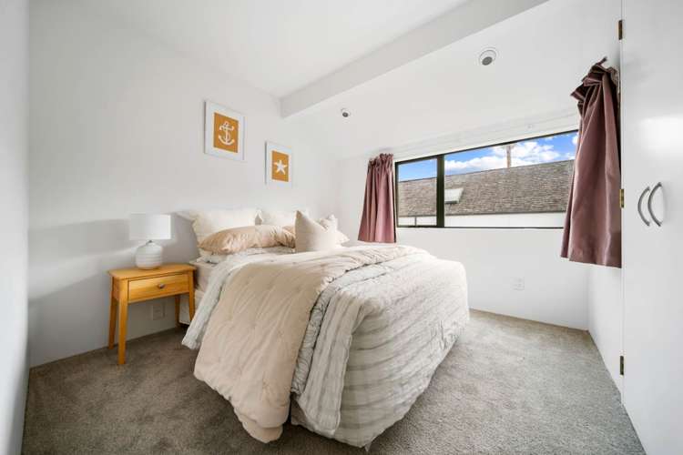 2/14 Hugh Green Drive Pinehill_11