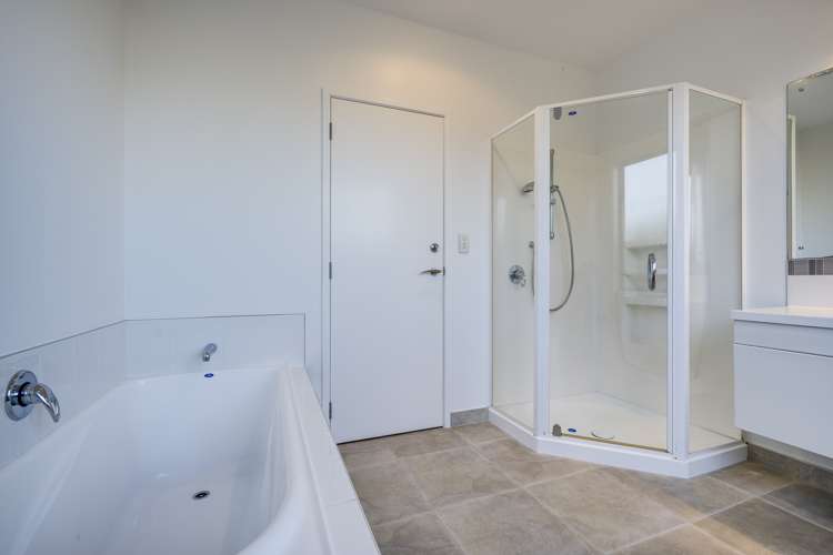 11 Pania Place Poraiti_16