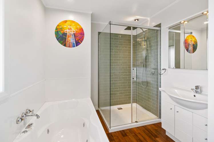 18 Grants Road Marchwiel_7