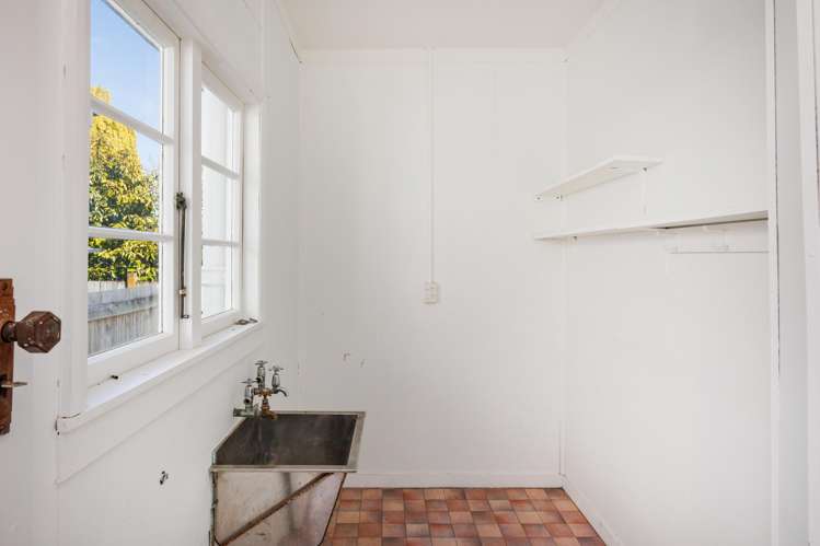 18 East Street Terrace End_25