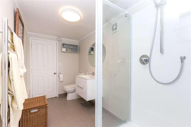 8 Paris Place Birkenhead_9