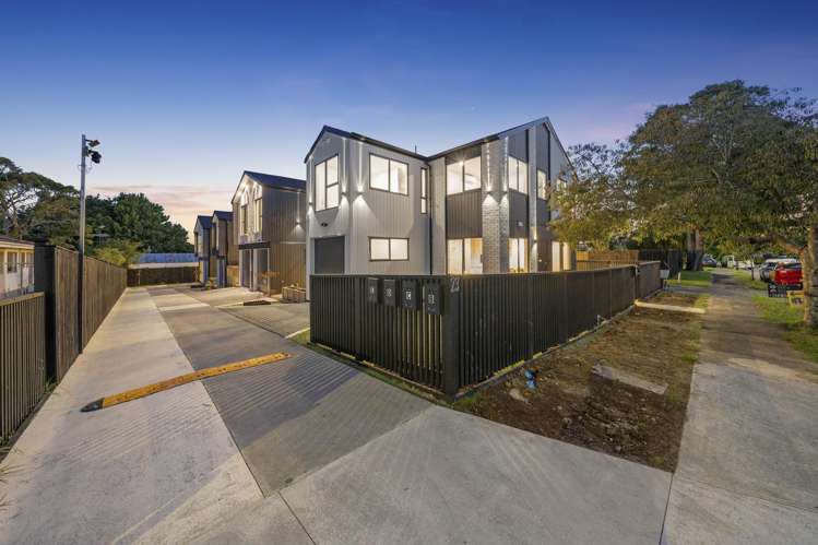 3/23 Wanaka Place Pakuranga Heights_1