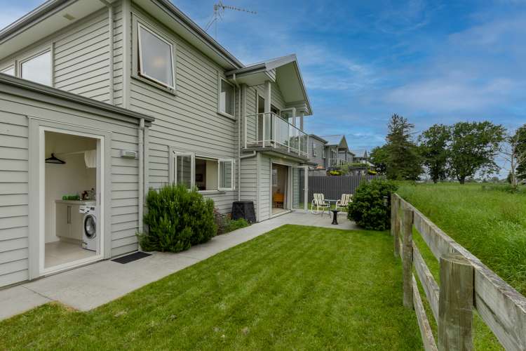 6 Tucker Close Leamington_12