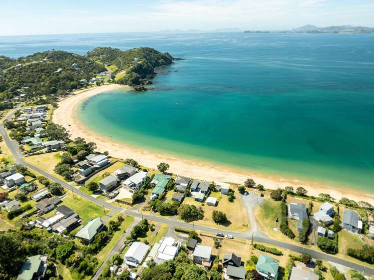 21 Whangaumu Street_2