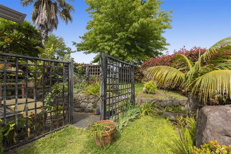 26a Philomel Crest Welcome Bay_10