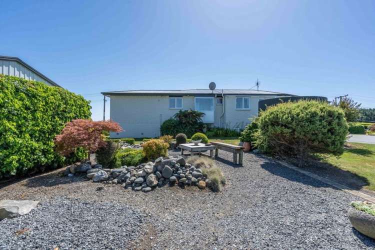 473 Avon Road Tisbury_16