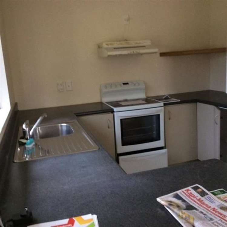 14a Driver Crescent Cannons Creek_8