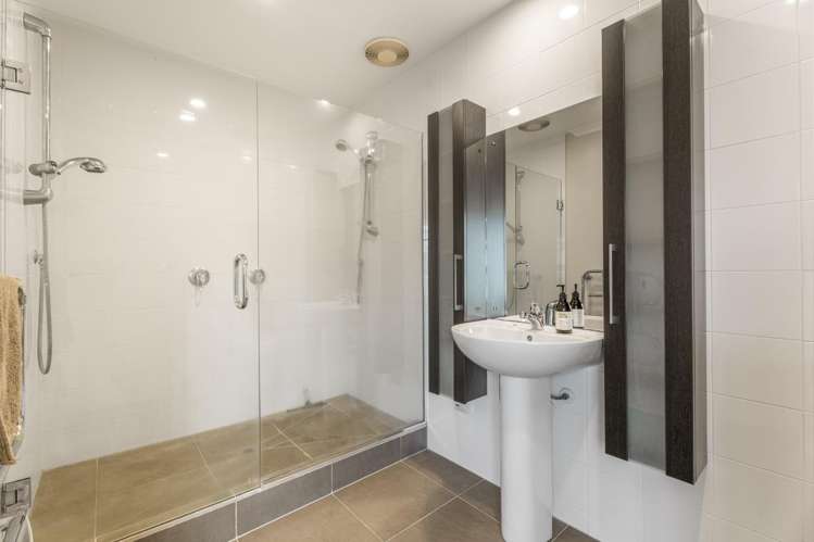 3/20 Wallace Street Herne Bay_13