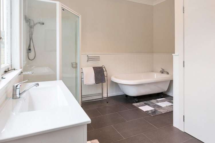 70 Awaroa River Road Abbey Caves_7