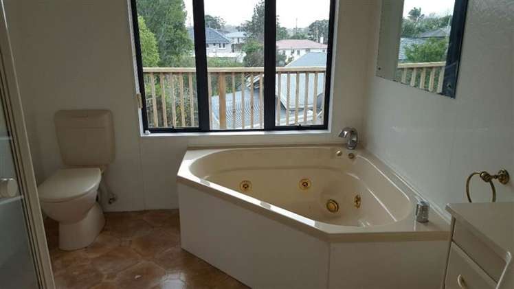 12 Porter Avenue Te Atatu South_25