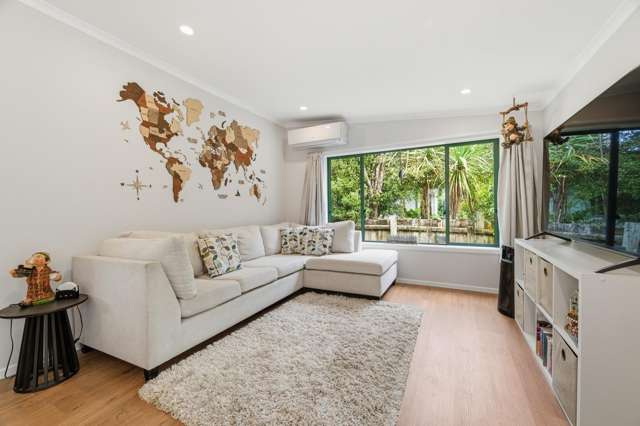 11 John Road Fairy Springs_4