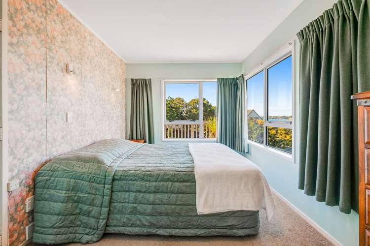 1 Hinemoa Place Snells Beach_7