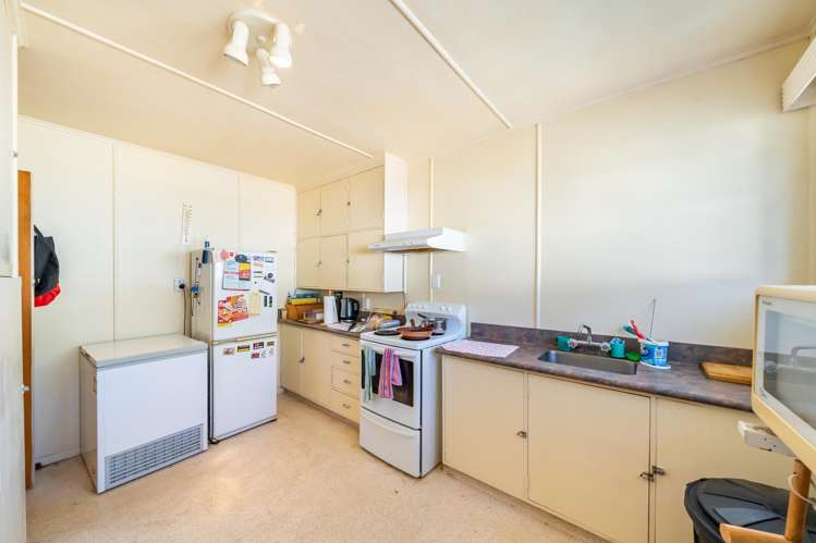 2 Argyle Grove Trentham_23