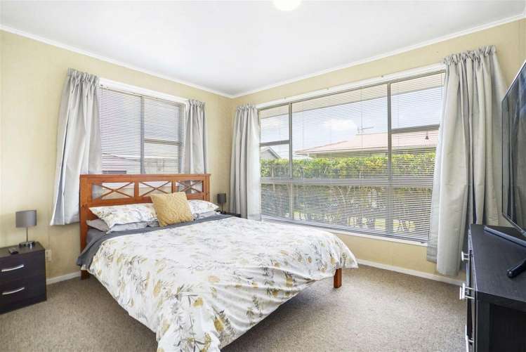 49 Rhonda Avenue 1056_11