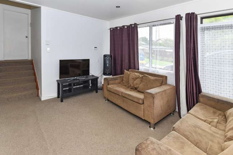 3 Mataura Place Clover Park_6