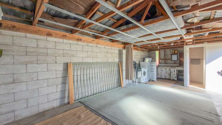 201A The Square Whangamatā_13