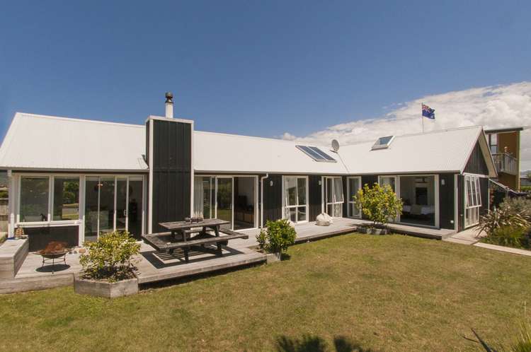 8 Debenham Drive Whitianga_0