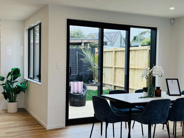 121C Vodanovich Road Te Atatu South_3