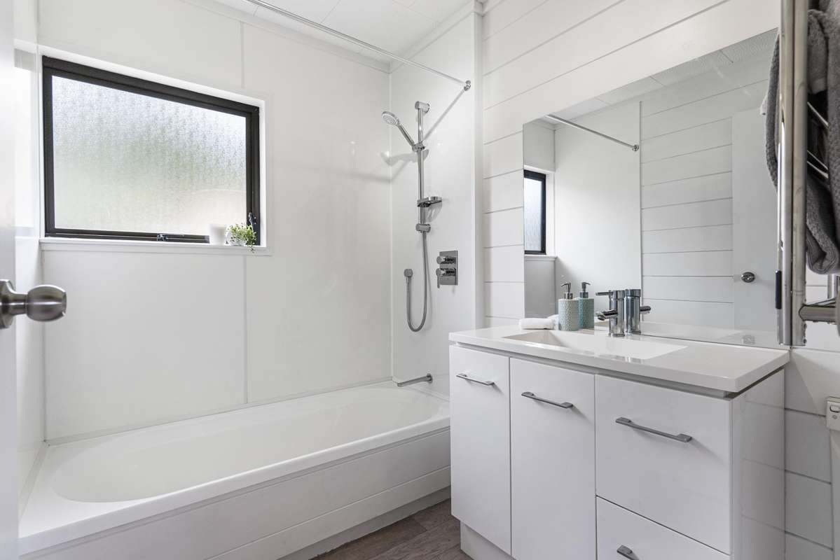 2/66 Pemberton Avenue_5