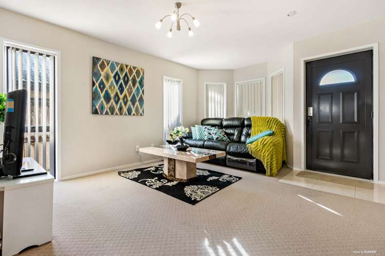 6 Janway Avenue Flat Bush_13