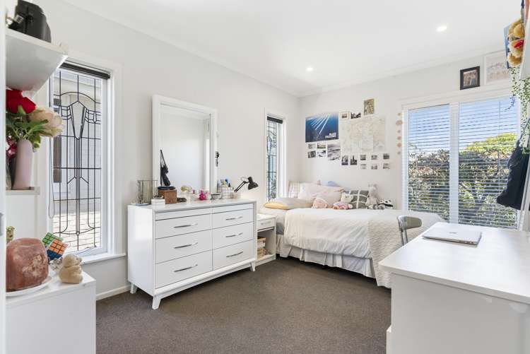 45 Seacliffe Road Hillsborough_16