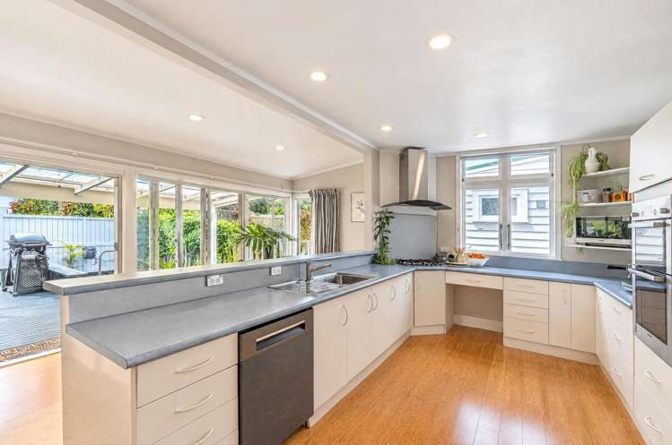 6 Tainui Road Devonport_21
