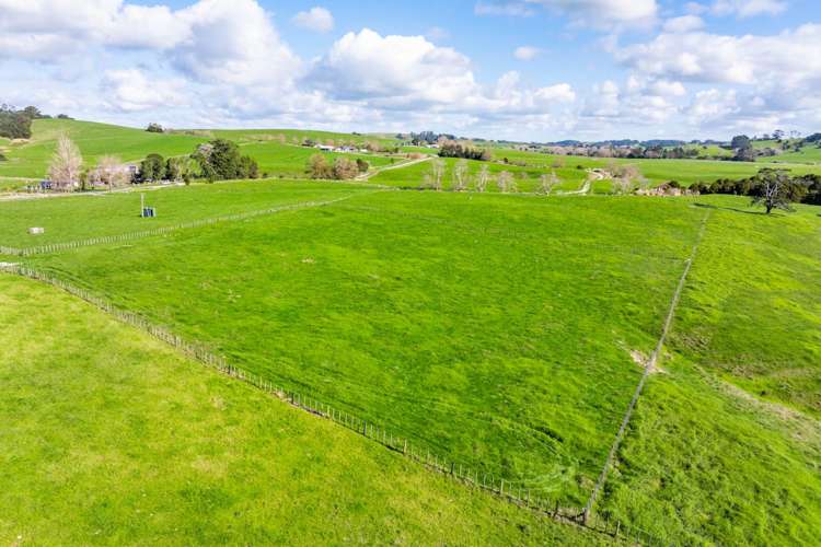 121 Meikle Road Tomarata_6