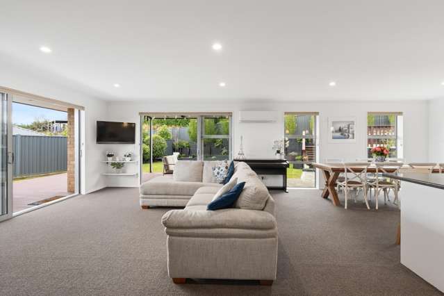 35 Irwin Logan Drive Mosgiel_1