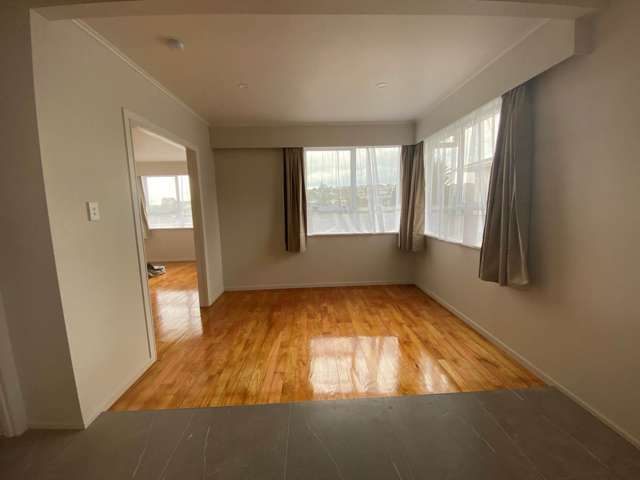 1 Jamaica Place Blockhouse Bay_3